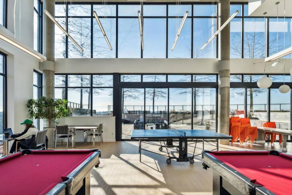Central Luxury Apartment With Best City Views! 溫哥華 外观 照片