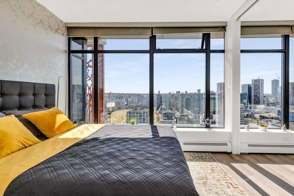 Central Luxury Apartment With Best City Views! 溫哥華 外观 照片